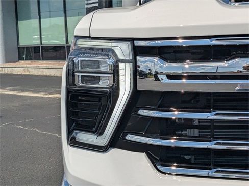 New 2025 Chevrolet Silverado 2500 LTZ w/ LTZ Convenience Package image 10