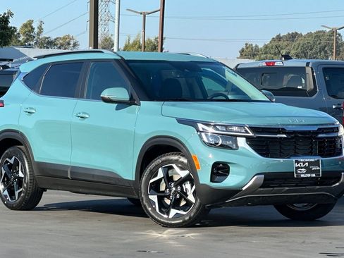 New 2026 Kia Seltos EX image 2