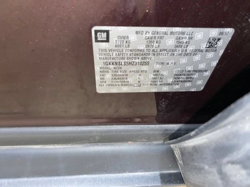 Used 2017 GMC Acadia SLE w/ LPO, Floor Liner Package AWD/4WD image 27