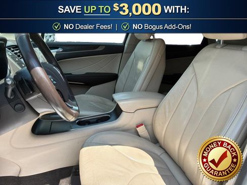 Used 2017 Lincoln MKC Reserve FWD image 14
