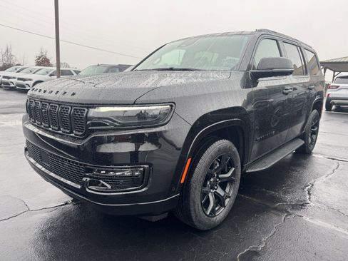 New 2025 Jeep Wagoneer Series II w/ Convenience Group I image 2