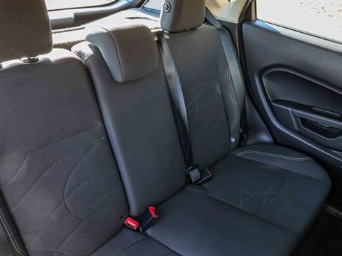 Used 2016 Ford Fiesta SE image 23