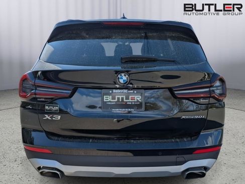 Used 2022 BMW X3 xDrive30i w/ Premium Package 2 (ZPA) AWD/4WD image 7