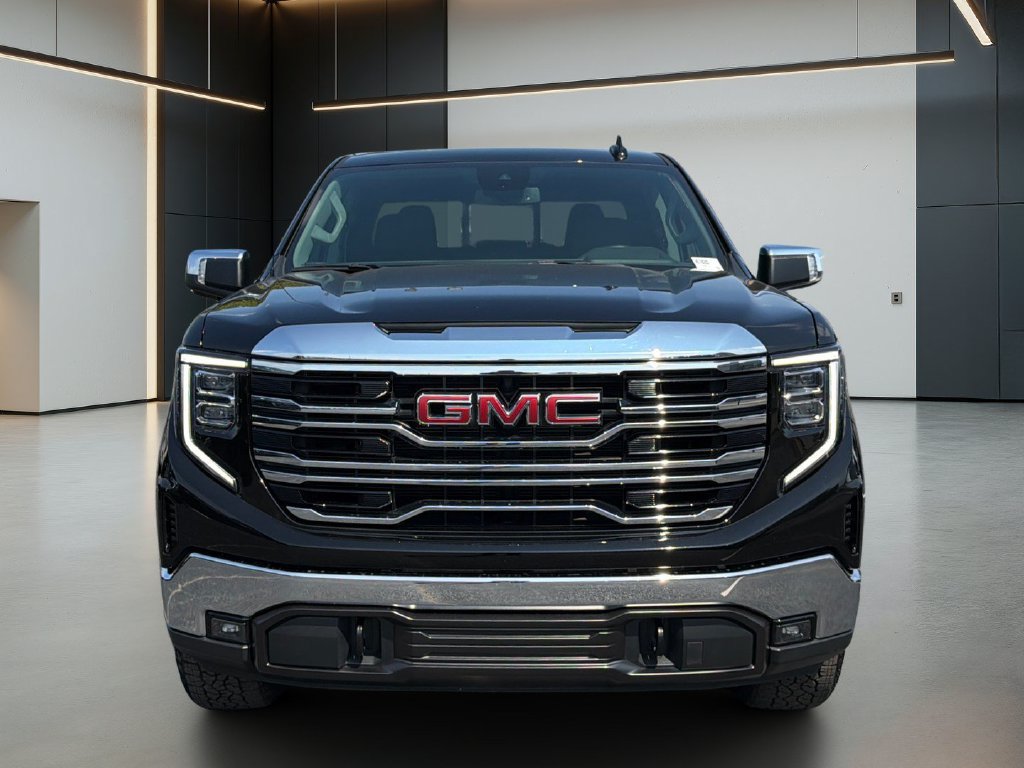 Used 2023 GMC Sierra 1500 SLT w/ SLT Premium Package AWD/4WD image 9