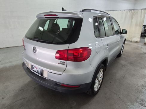 Used 2017 Volkswagen Tiguan Limited w/ Premium Package AWD/4WD image 7