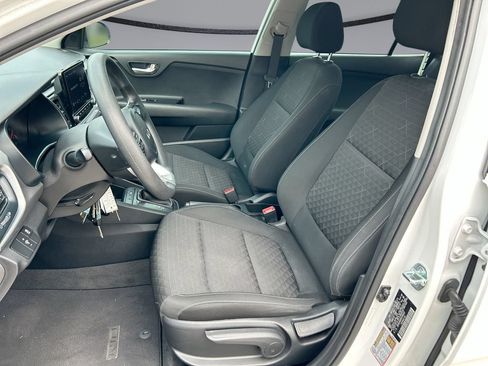 Used 2023 Kia Rio LX FWD image 11