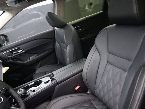 New 2026 Nissan Rogue Platinum w/ Platinum Premium Package image 33