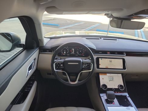 Used 2021 Land Rover Range Rover Velar S image 27