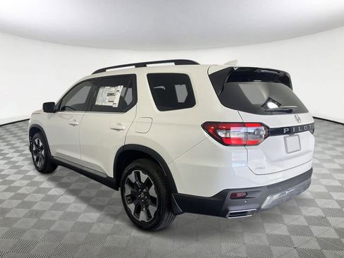 New 2026 Honda Pilot Elite image 4