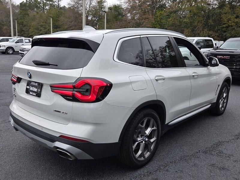 Used 2022 BMW X3 xDrive30i w/ Convenience Package AWD/4WD image 14