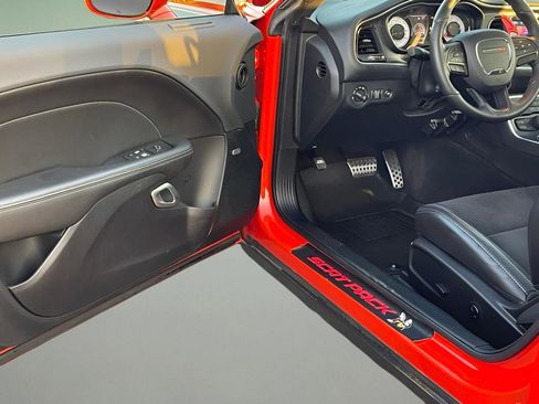 Used 2018 Dodge Challenger T/A image 14