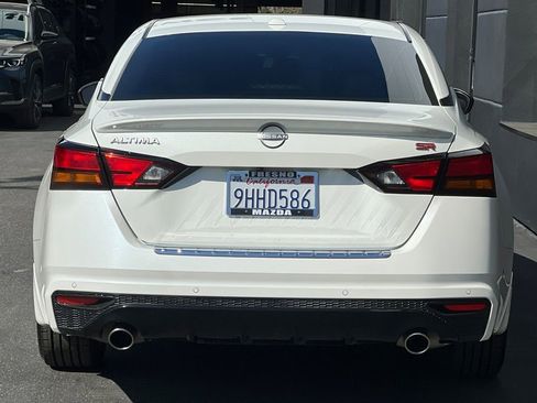 Used 2023 Nissan Altima 2.5 SR image 7
