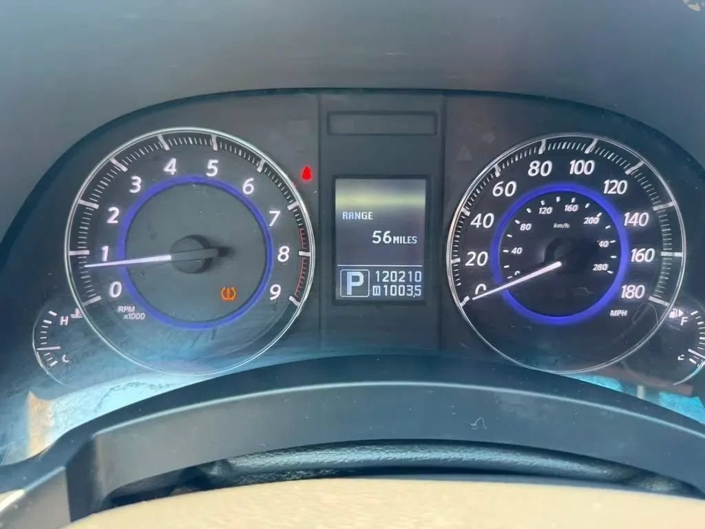 Used 2013 INFINITI FX37 AWD w/ Premium Pkg image 14