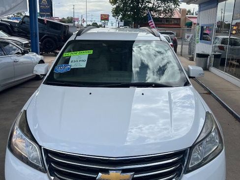 Used 2017 Chevrolet Traverse Premier AWD/4WD image 21