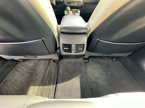 Used 2013 Lexus ES 350 w/ Luxury Pkg FWD image 31