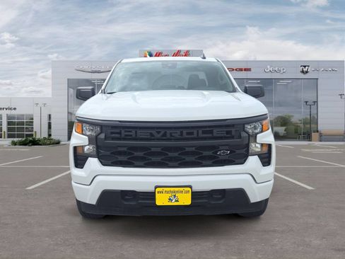Used 2024 Chevrolet Silverado 1500 Custom RWD image 8
