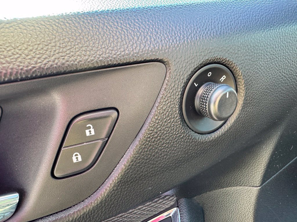 Certified 2017 Chevrolet Cruze LT FWD image 13