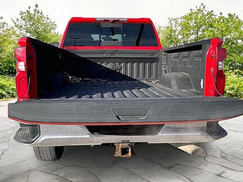 Used 2020 Chevrolet Silverado 2500 LTZ AWD/4WD image 7