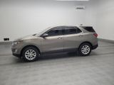 Used 2018 Chevrolet Equinox LT image 2