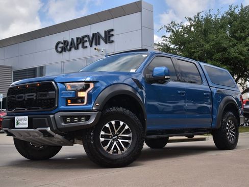 Used 2020 Ford F150 Raptor w/ Equipment Group 802A Luxury AWD/4WD image 2