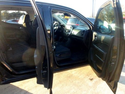 Used 2018 GMC Canyon SLE w/ SLE Convenience Package image 6