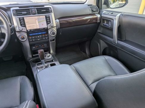 Used 2023 Toyota 4Runner Limited AWD/4WD image 17