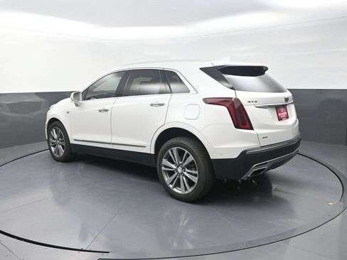 Used 2020 Cadillac XT5 Premium Luxury w/ Platinum Package AWD/4WD image 6