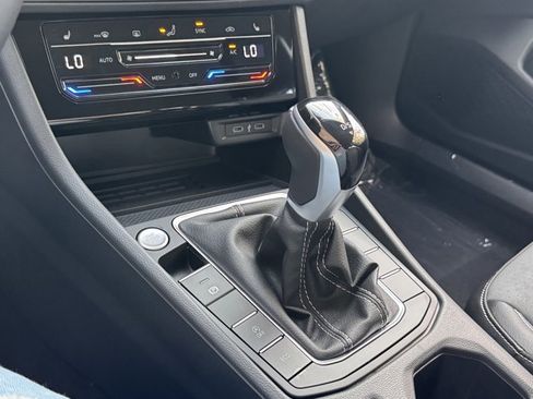 New 2025 Volkswagen Jetta SE image 26