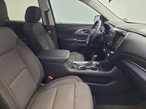 Used 2019 Chevrolet Traverse LS w/ LPO, Blackout Package FWD image 21