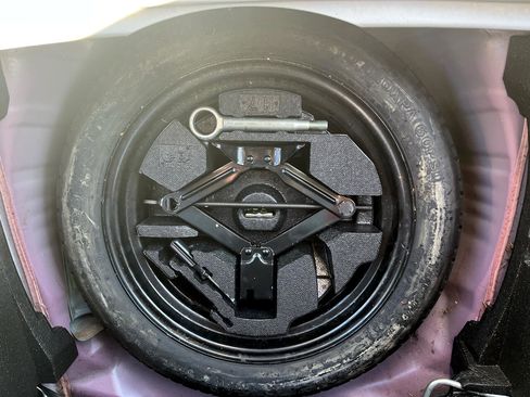 Used 2013 Subaru Forester 2.5X image 18