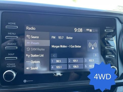 Used 2022 Toyota Tacoma SR AWD/4WD image 13
