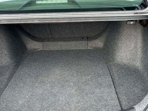 Used 2018 Honda Accord EX image 34