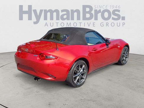 Used 2016 MAZDA MX-5 Miata Grand Touring RWD image 3