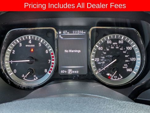 Used 2017 Nissan Titan SL w/ SL Towing Convenience Package RWD image 29