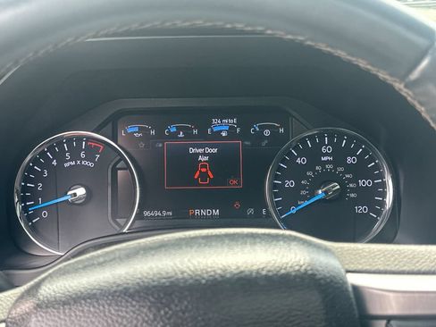 Used 2021 Ford Expedition Platinum RWD image 30