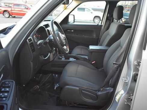 Used 2012 Jeep Liberty Sport w/ Popular Equipment Group image 13