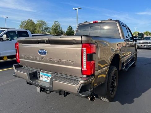 Used 2023 Ford F250 XLT w/ XLT Premium Package AWD/4WD image 2