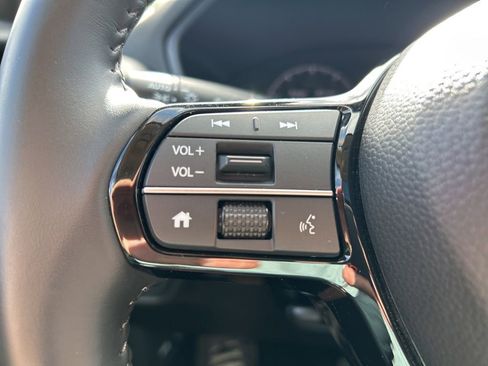 Used 2023 Honda HR-V EX-L image 26
