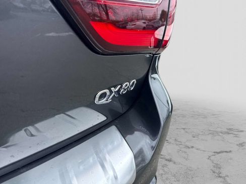 Used 2022 INFINITI QX80 Luxe w/ Cargo Package AWD/4WD image 6