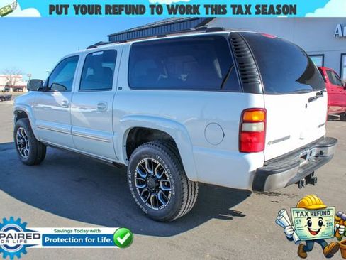 Used 2003 Chevrolet Suburban 2500 LT w/ LT Preferred Equipment Group image 9