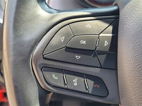 Used 2022 Dodge Charger SXT image 14