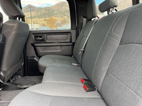 Used 2024 RAM 3500 Tradesman w/ Chrome Appearance Group image 21