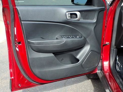 Certified 2024 Hyundai Venue SEL FWD image 22