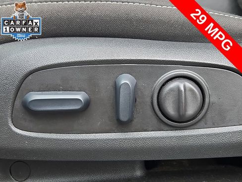 Used 2024 Chevrolet Blazer LT FWD image 27