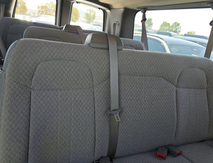 Used 2017 Chevrolet Express 3500 LT w/ LT Preferred Equipment Group RWD image 8