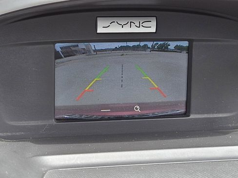 Used 2016 Ford Escape SE FWD image 16