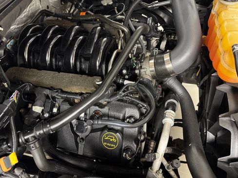 Used 2017 Ford F150 Lariat image 86