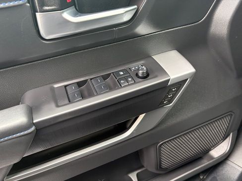 Used 2025 Toyota Tundra Platinum image 22