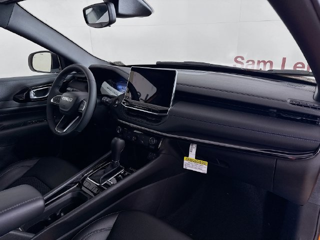 New 2026 Jeep Compass Latitude AWD/4WD image 27