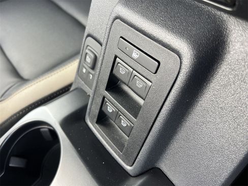 New 2026 Ford Bronco Big Bend w/ Black Diamond Package image 9